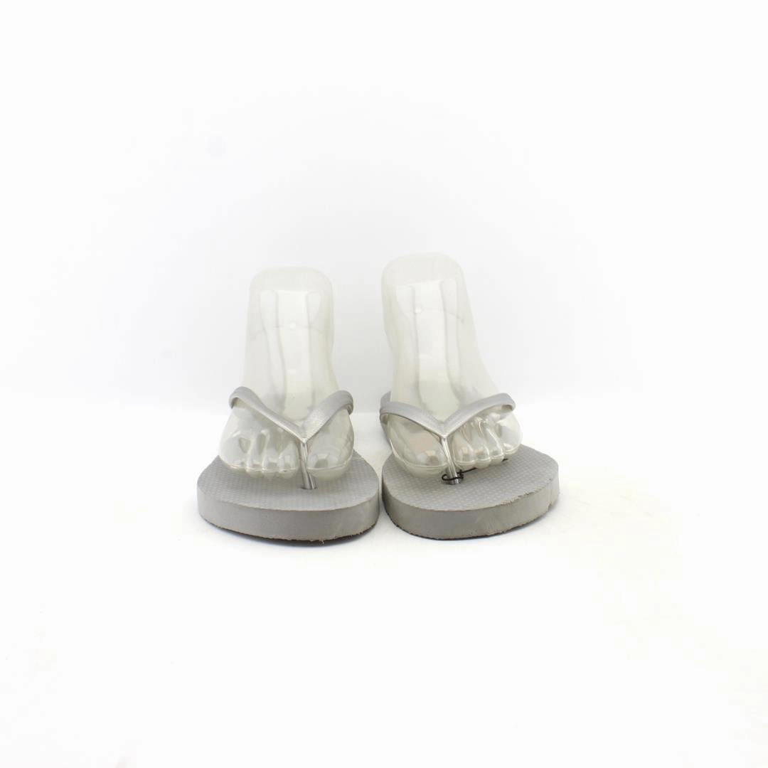 OLD NAVY . Old Navy shoe design snapshots
