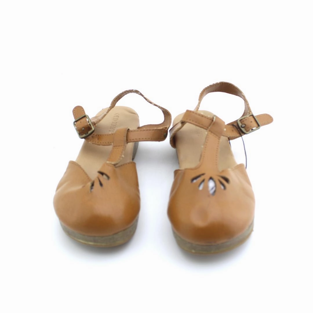 OLD NAVY . Old Navy shoe design snapshots