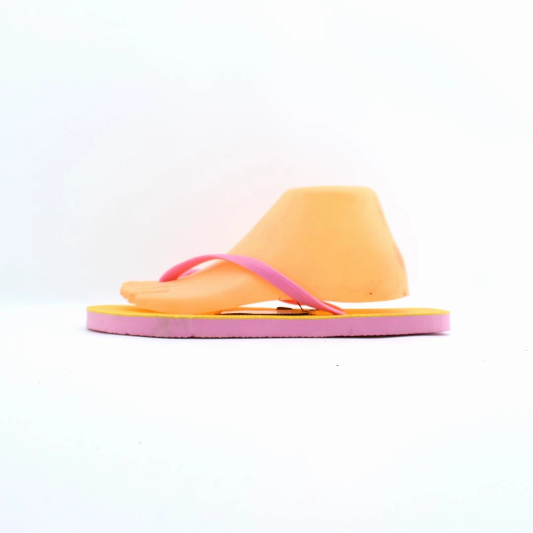 OLD NAVY . Old Navy trendy shoe designs