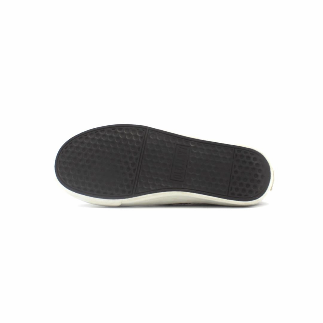 OLD NAVY . Old Navy shoe design snapshots
