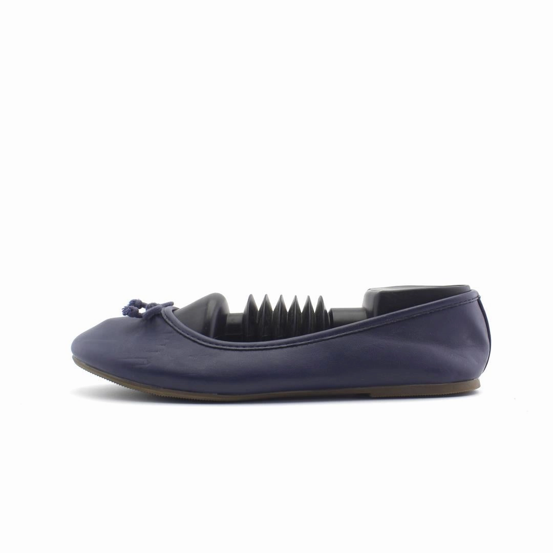 OLD NAVY . Old Navy trendy shoe designs
