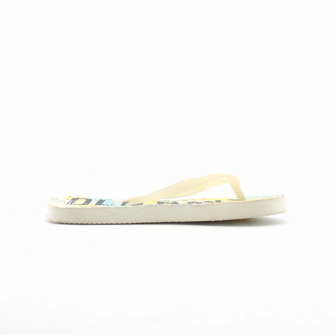 OLD NAVY . Old Navy shoe design snapshots