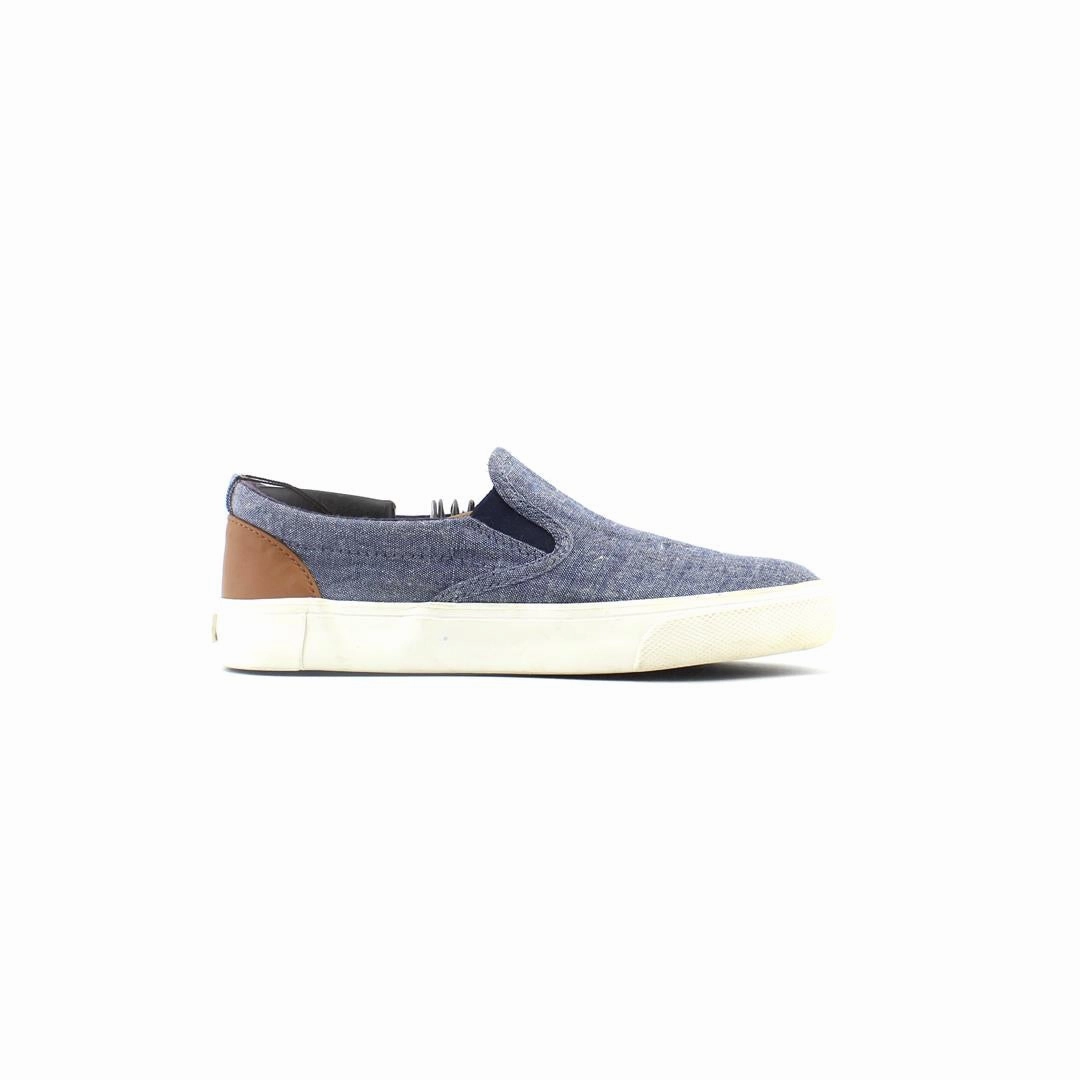 OLD NAVY . Old Navy shoe design snapshots