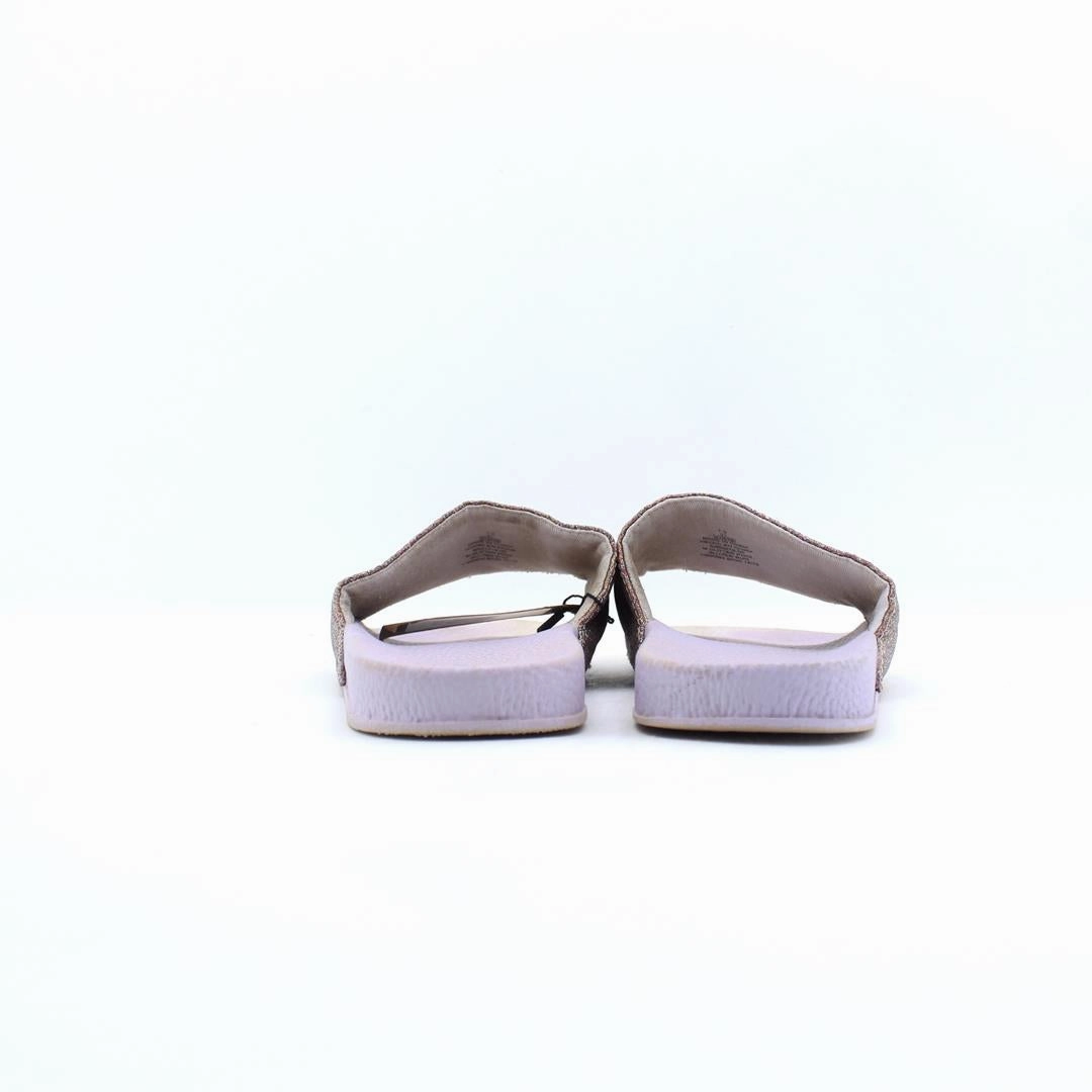 OLD NAVY . Old Navy shoe design snapshots
