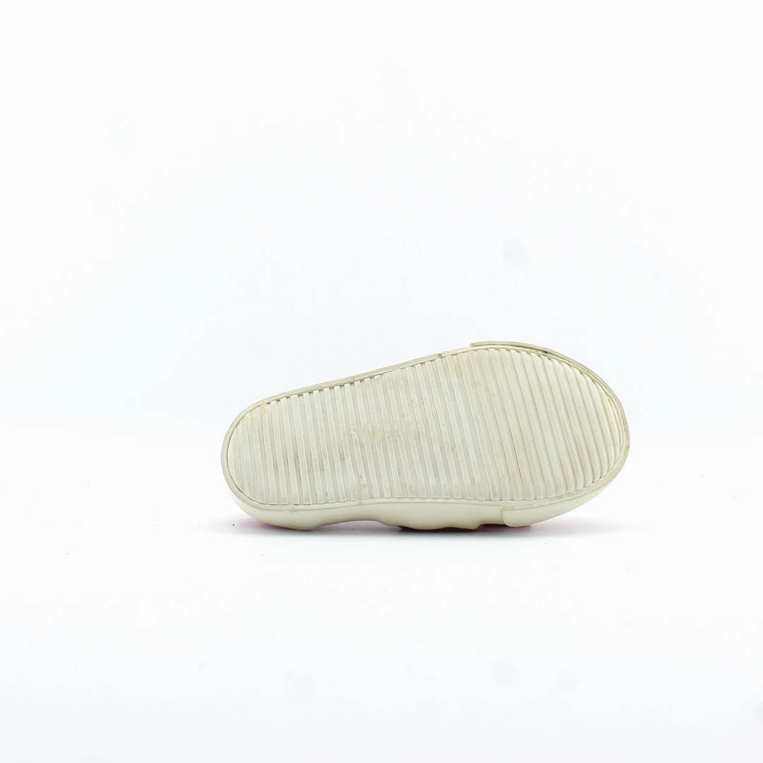 OLD NAVY . Old Navy shoe design snapshots