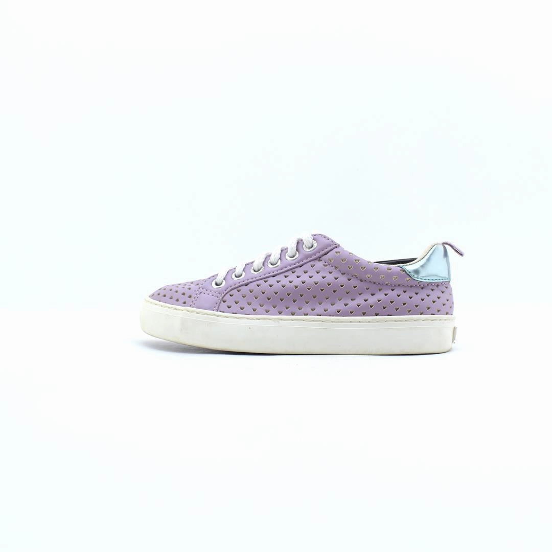 OLD NAVY . Old Navy trendy shoe designs