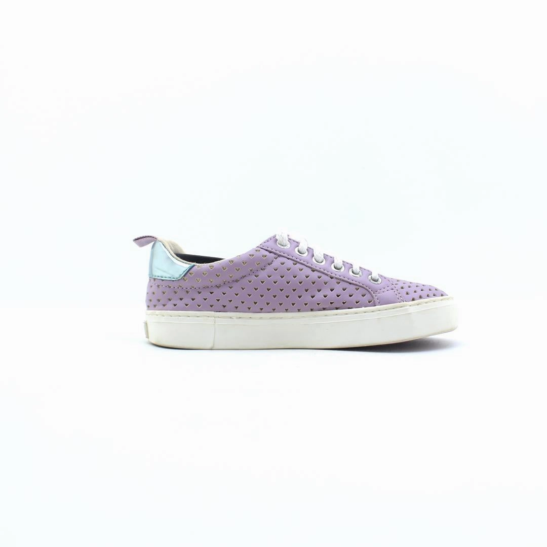 OLD NAVY . Old Navy shoe design snapshots