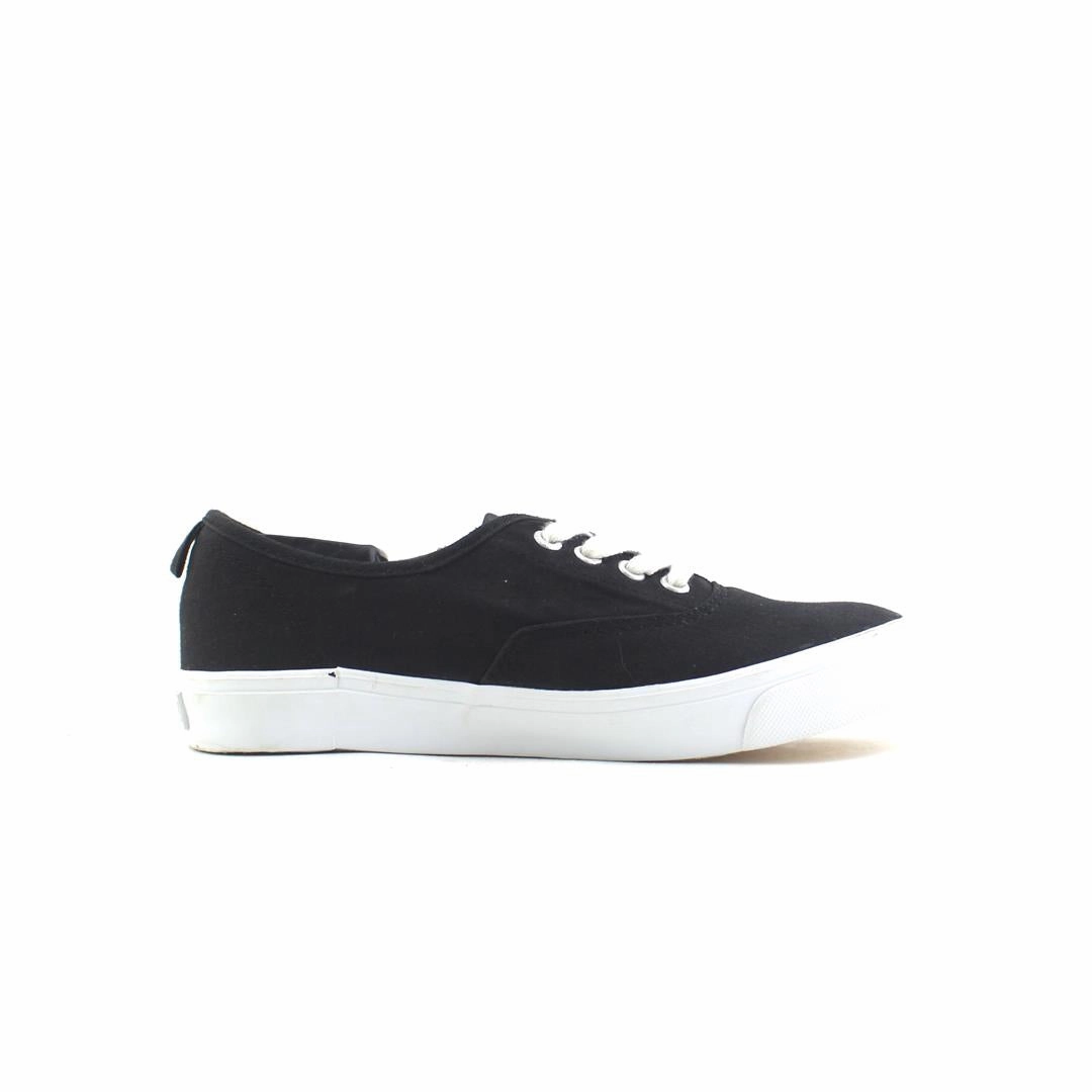 OLD NAVY . Old Navy shoe design snapshots