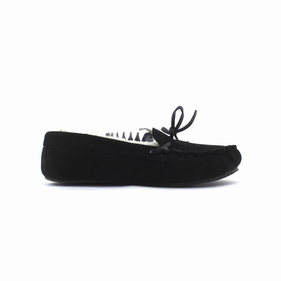 OLD NAVY . Old Navy shoe design snapshots