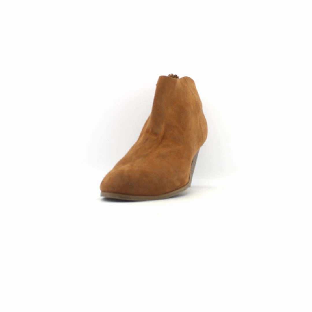 OLD NAVY . Old Navy shoe design snapshots