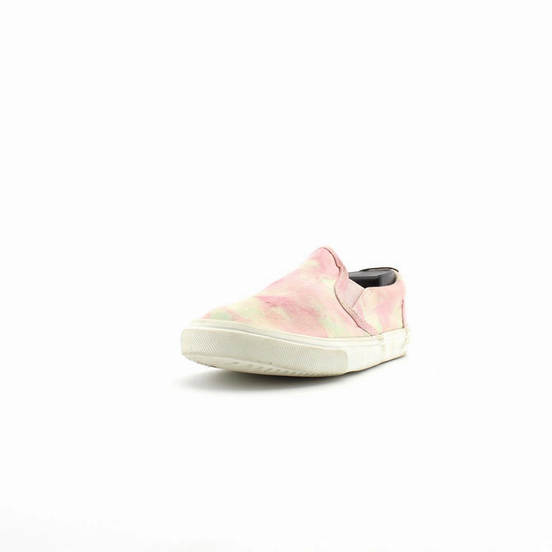 OLD NAVY . Old Navy shoe design snapshots
