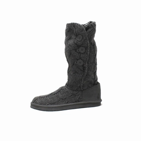OLD NAVY . Old Navy trendy shoe designs