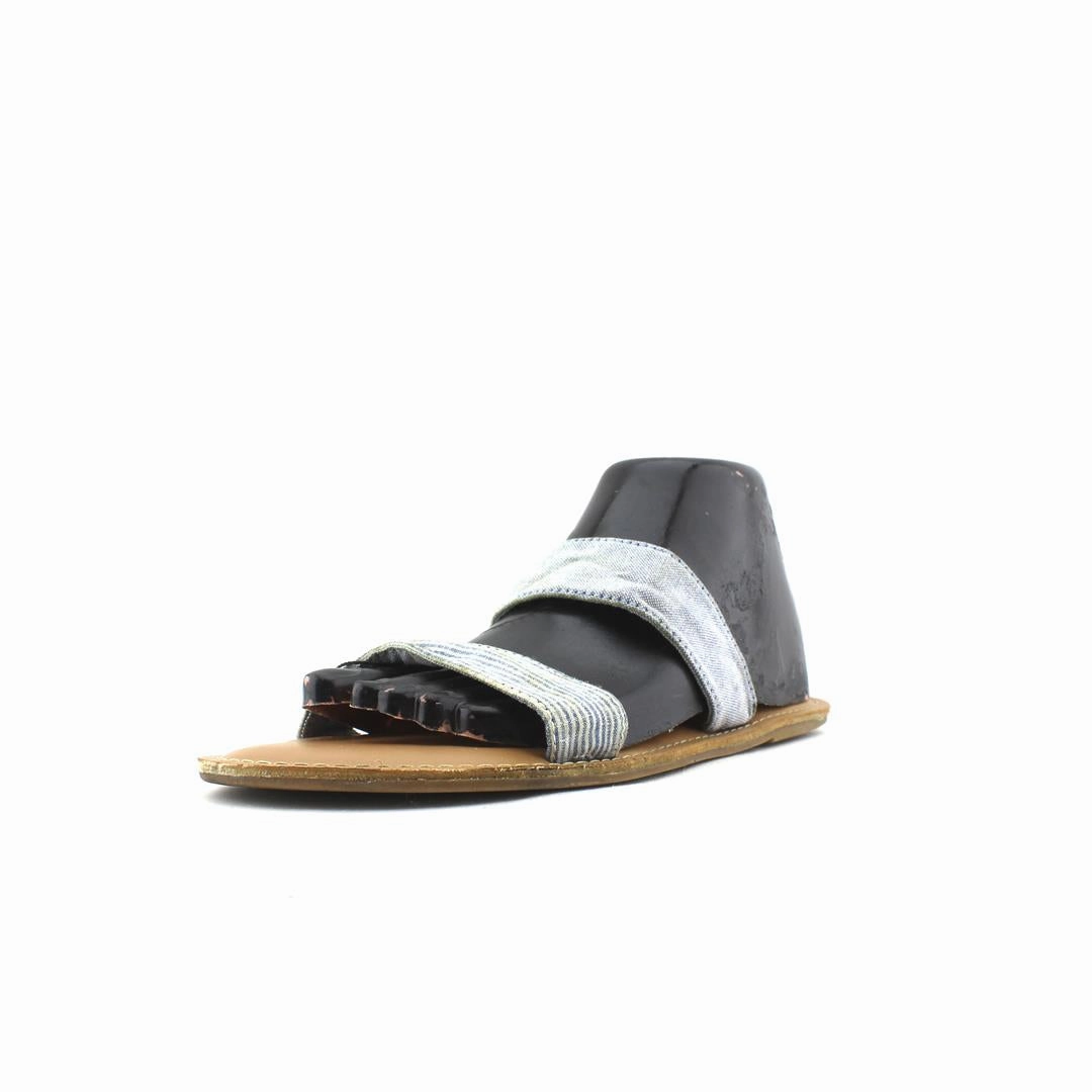 OLD NAVY . Old Navy shoe design snapshots