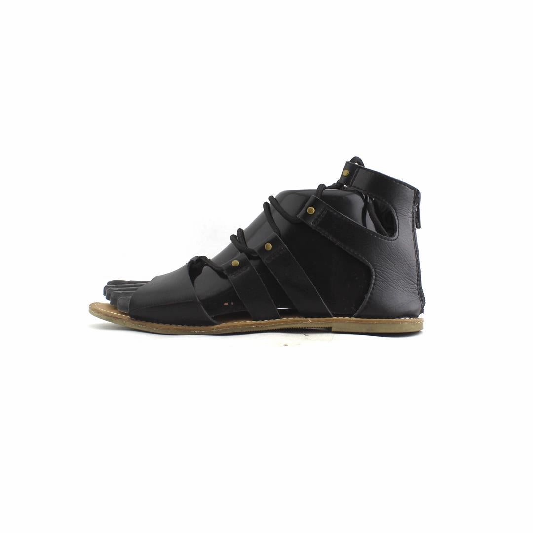 OLD NAVY . Old Navy trendy shoe designs