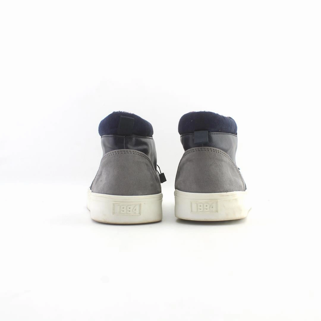 OLD NAVY . Old Navy shoe design snapshots