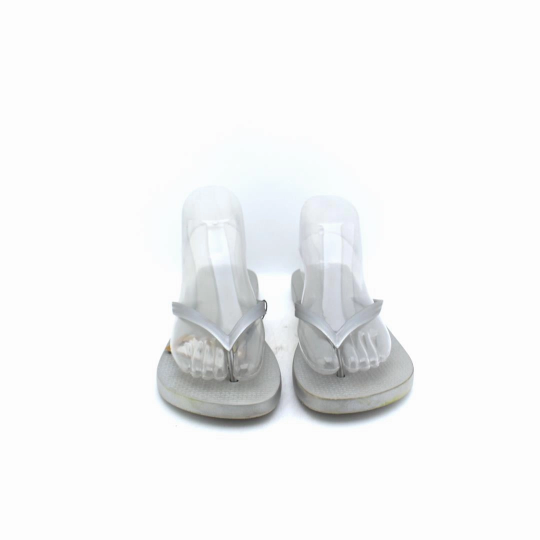 OLD NAVY . Old Navy shoe design snapshots
