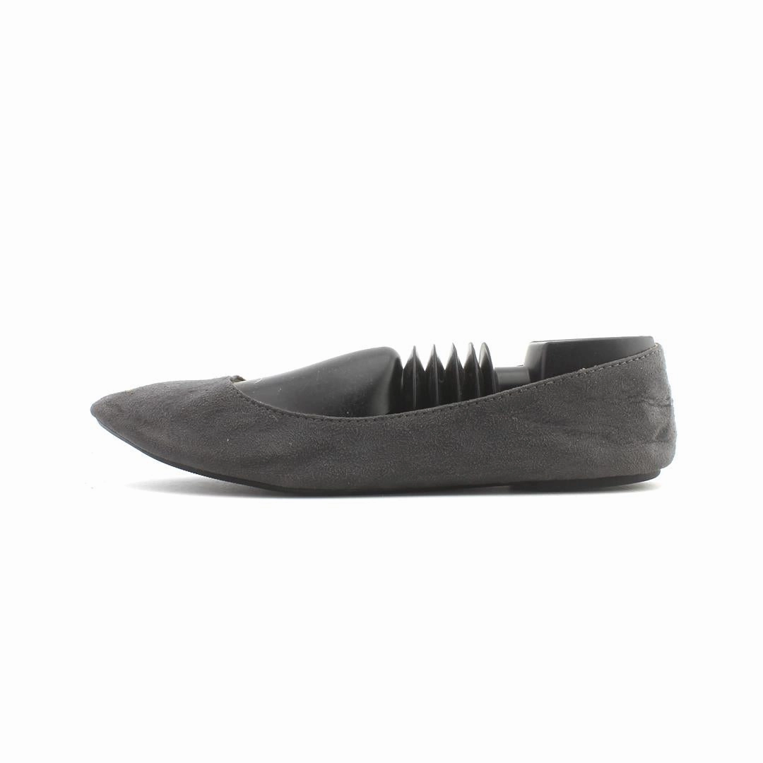 OLD NAVY . Old Navy trendy shoe designs