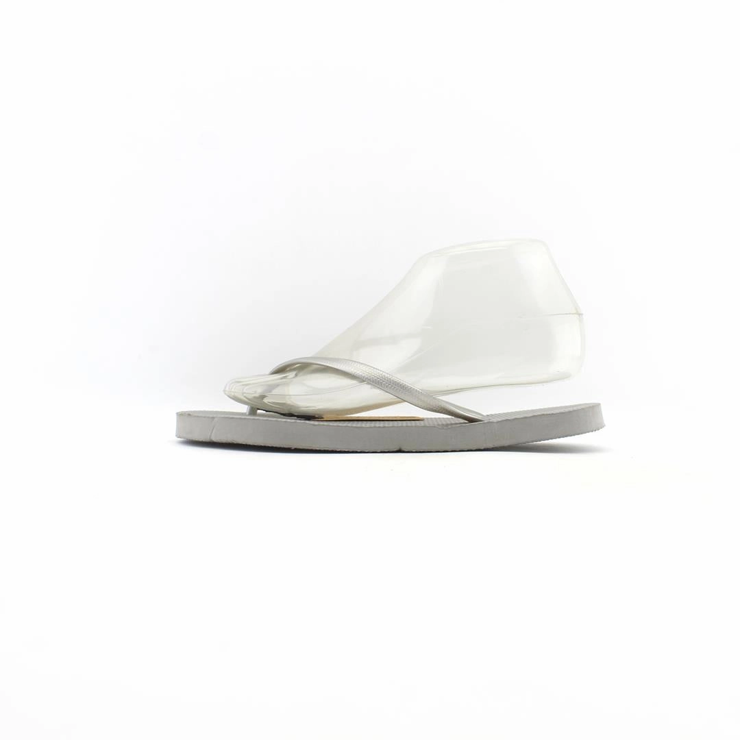 OLD NAVY . Old Navy trendy shoe designs
