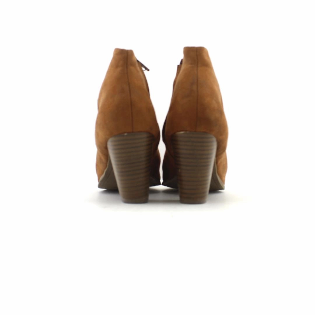 OLD NAVY . Old Navy shoe design snapshots