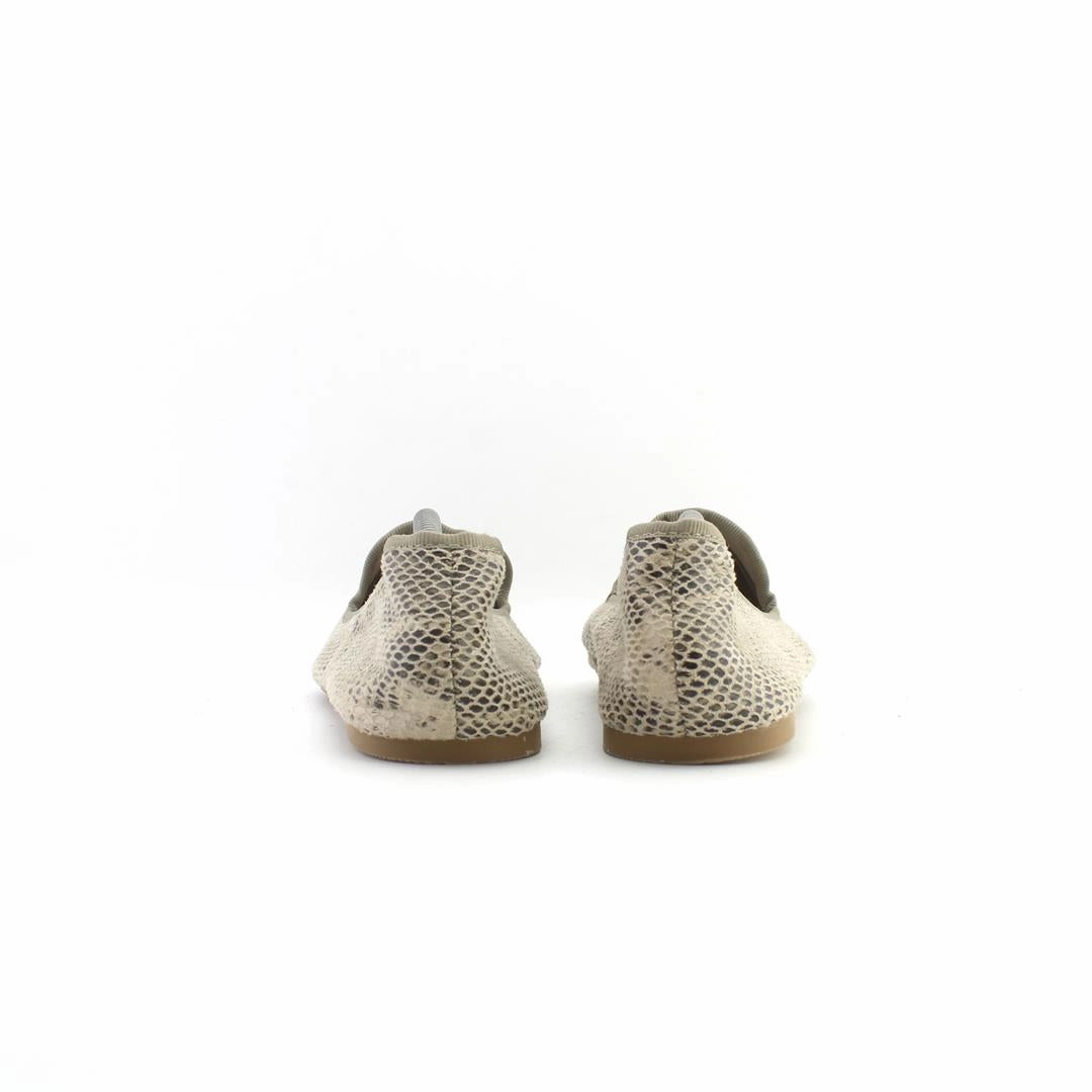 OLD NAVY EST 1994 Old Navy shoe design snapshots