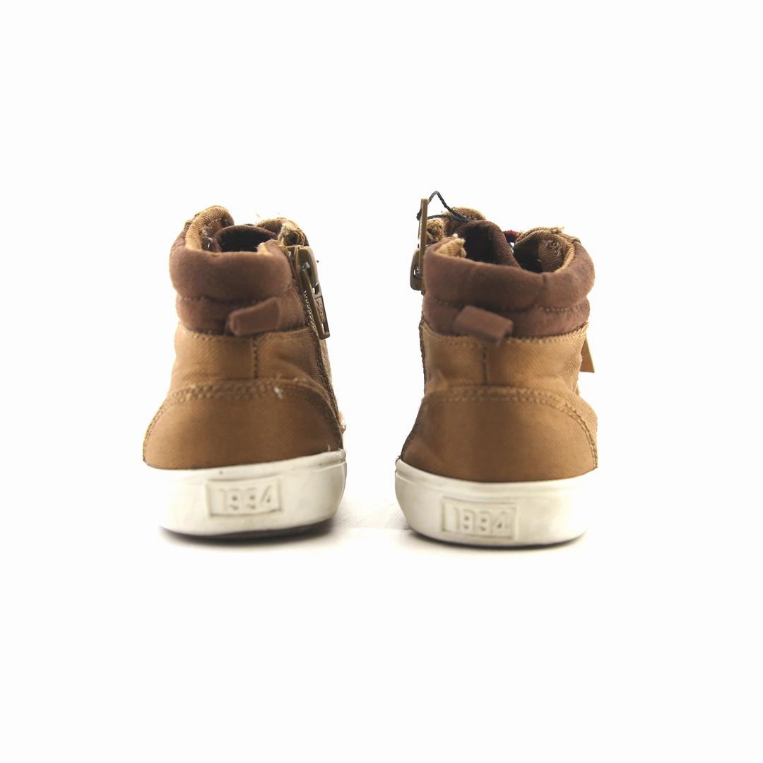 OLD NAVY HIGH TOP affordable Old Navy shoe visuals