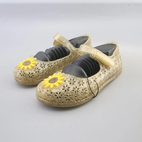 OLD NAVY JELLY Old Navy versatile casual footwear