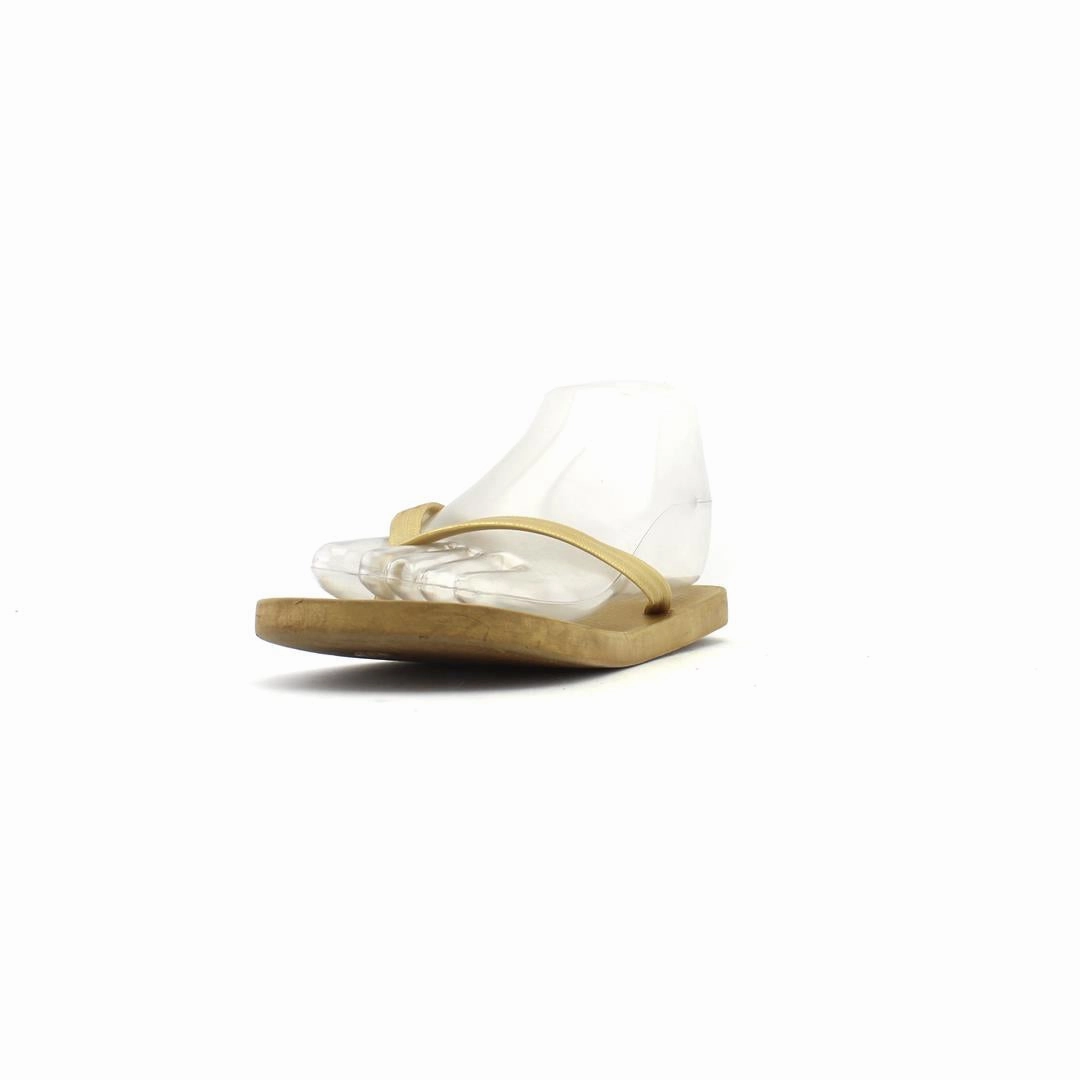 OLD NAVY MADE IN BRAZIL Old Navy casual shoe styles