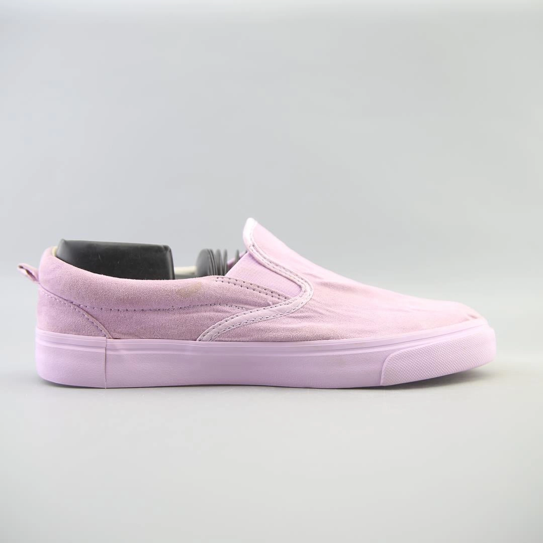 OLD NAVY MEMORY FOAM everyday Old Navy footwear looks