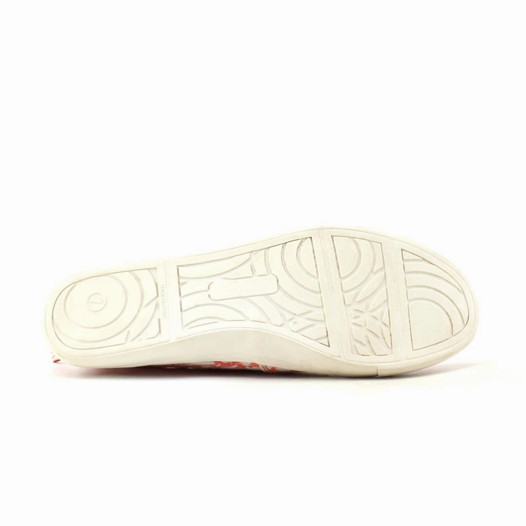 OLD NAVY MEMORY FOAM everyday Old Navy footwear looks