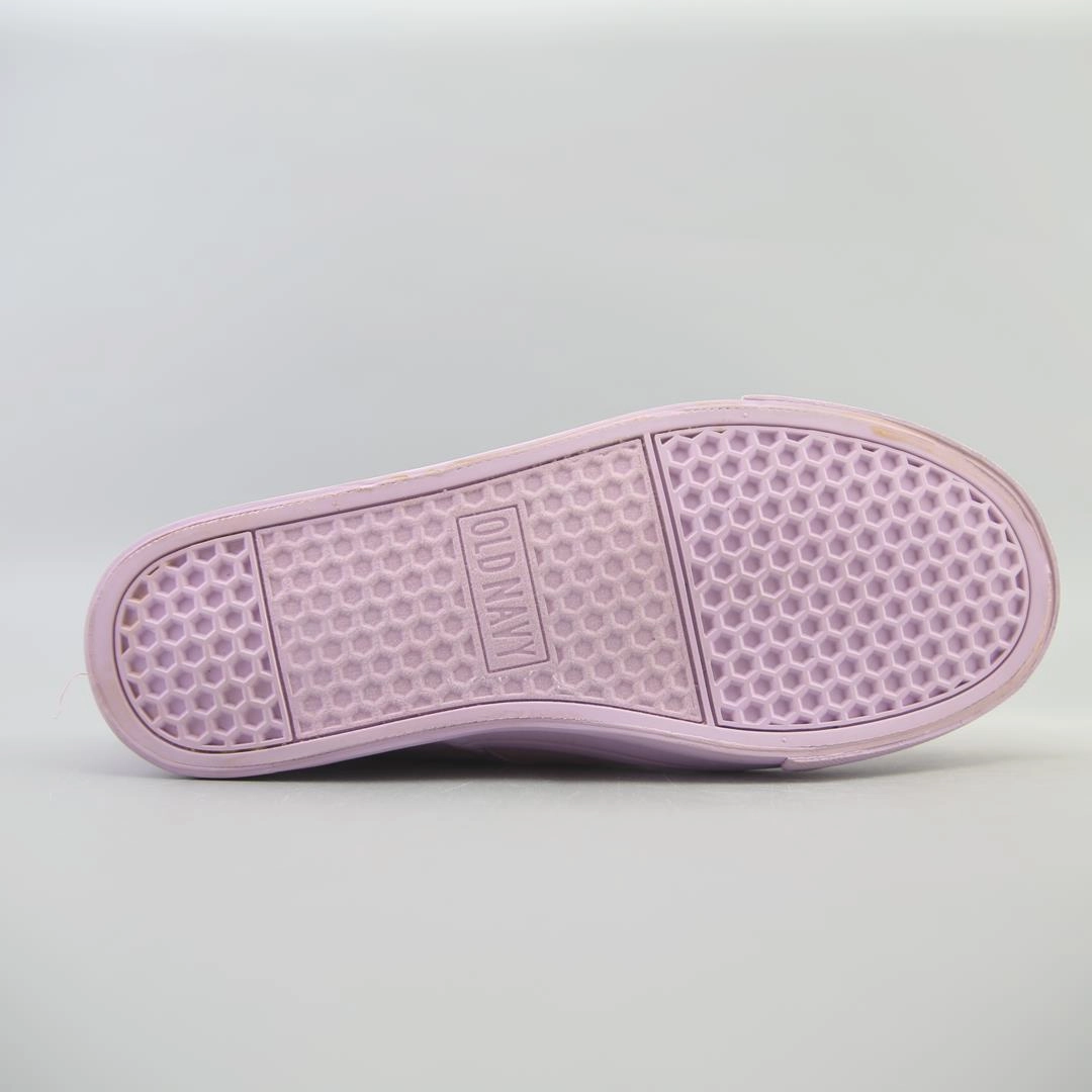 OLD NAVY MEMORY FOAM everyday Old Navy footwear looks