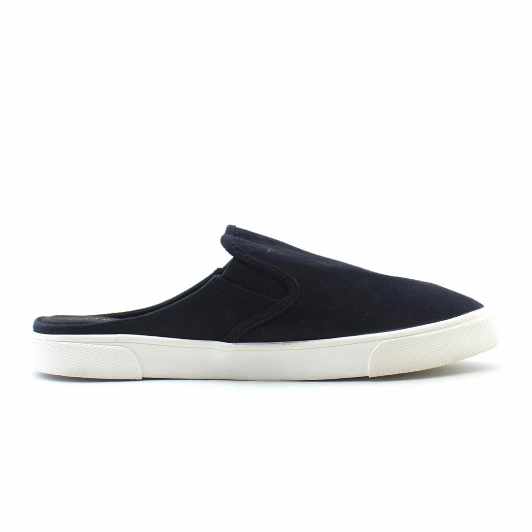OLD NAVY MULE affordable Old Navy shoe visuals
