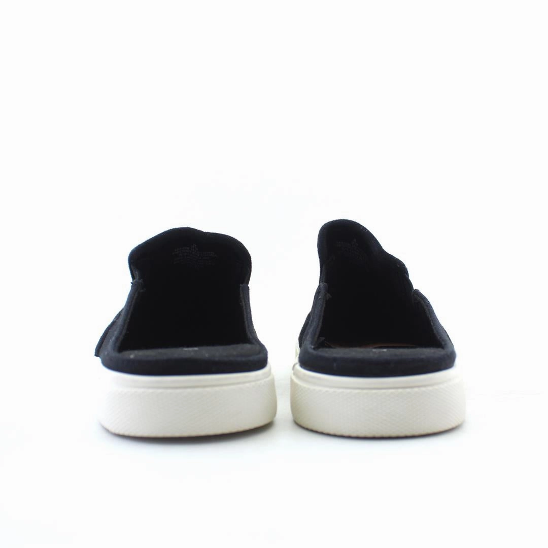 OLD NAVY MULE affordable Old Navy shoe visuals