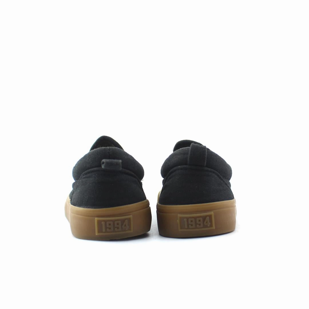 OLD NAVY NEUTRAL CANVAS affordable Old Navy shoe visuals