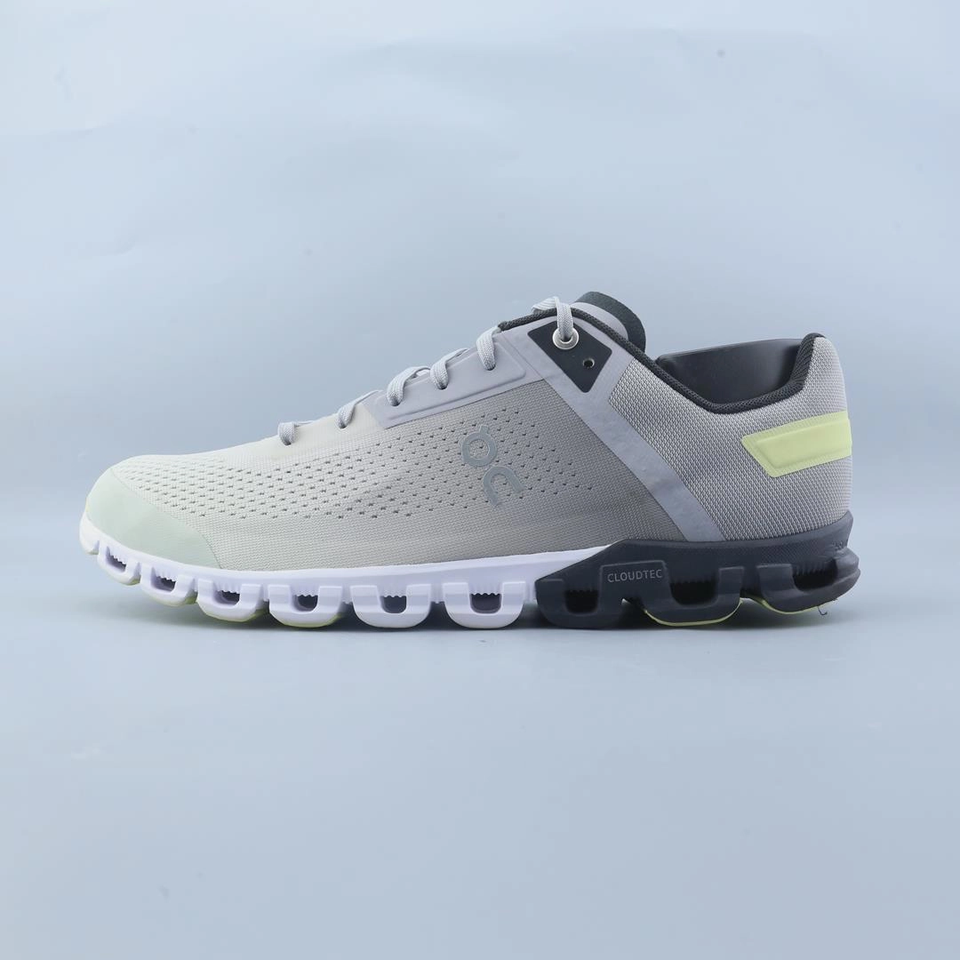 ON CLOUD CLOUDFLOW 3.0 On Cloud cushioned shoes with lightweight feel