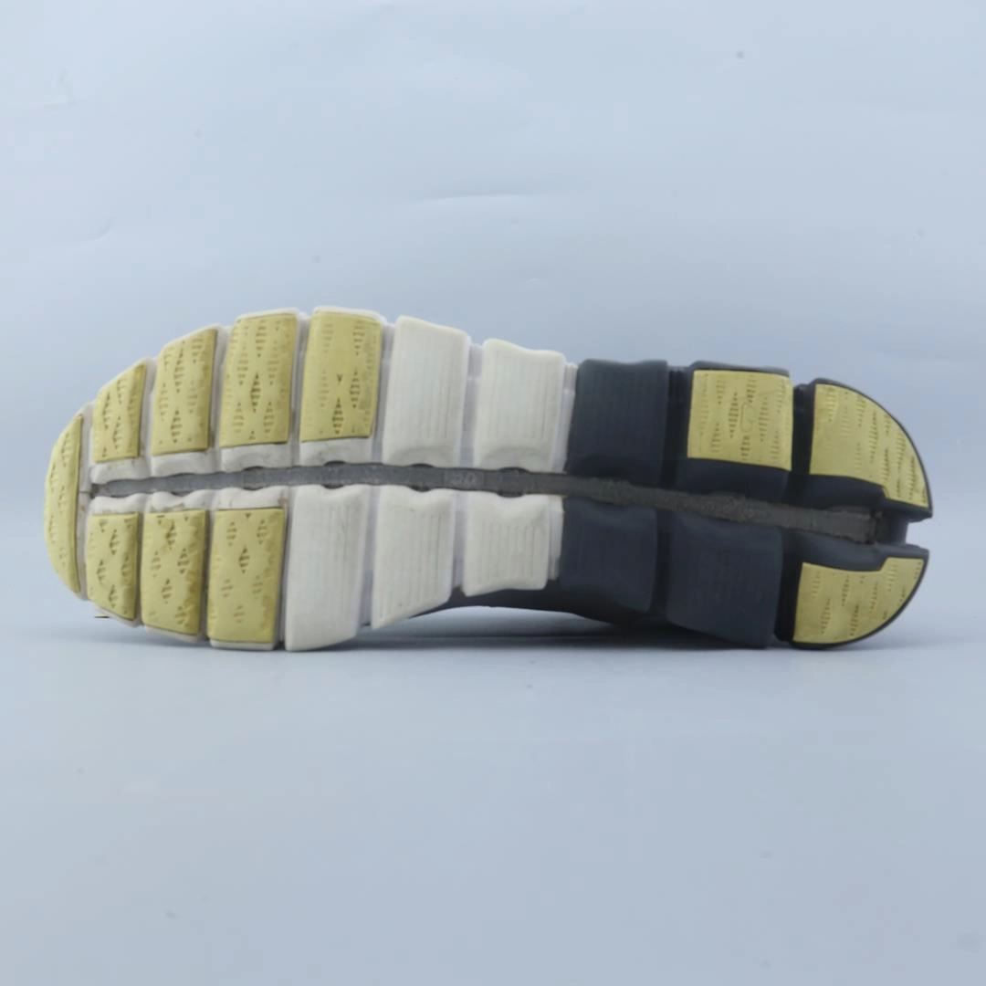ON CLOUD FLOW 3.0 On Cloud lightweight running shoes
