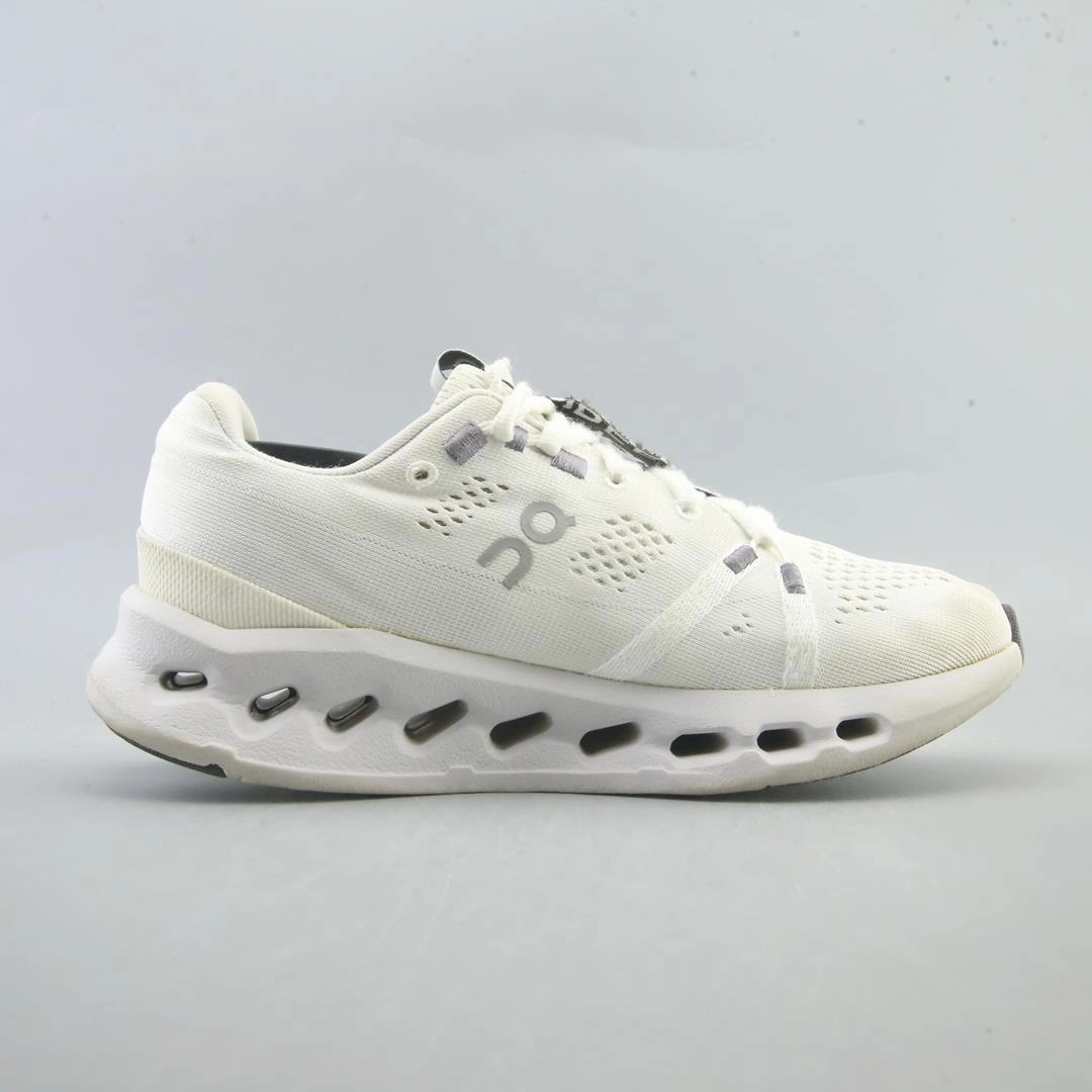 ON CLOUD SURFER On Cloud lightweight running shoes