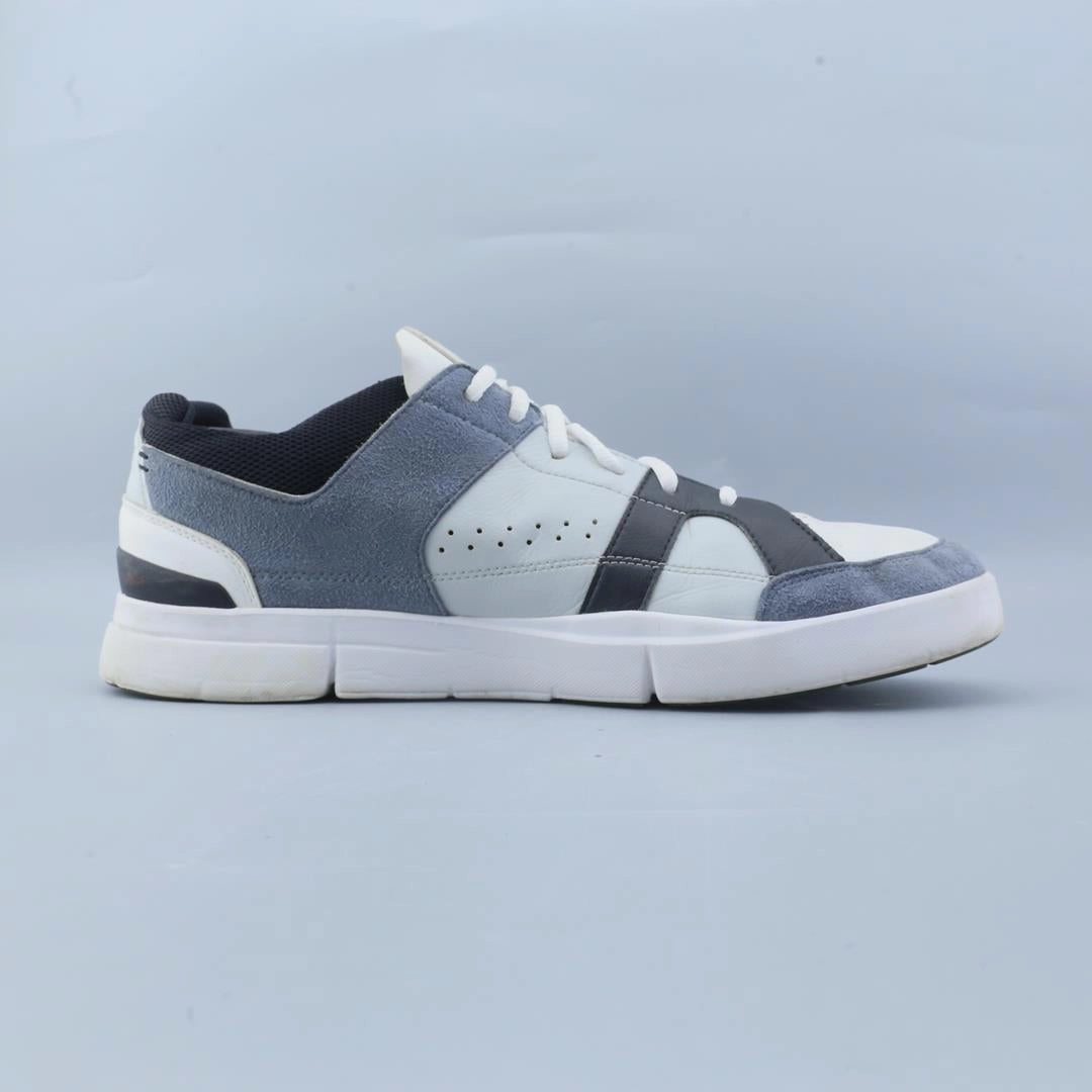 ON CLOUD THE ROGER CLUBHOUSE On Cloud lightweight running shoes