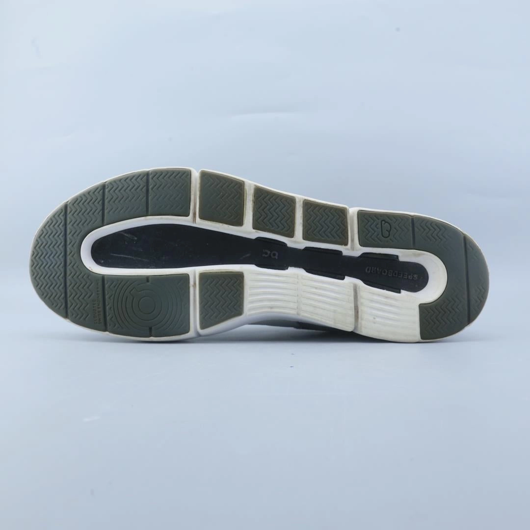 ON CLOUD THE ROGER CLUBHOUSE On Cloud lightweight running shoes