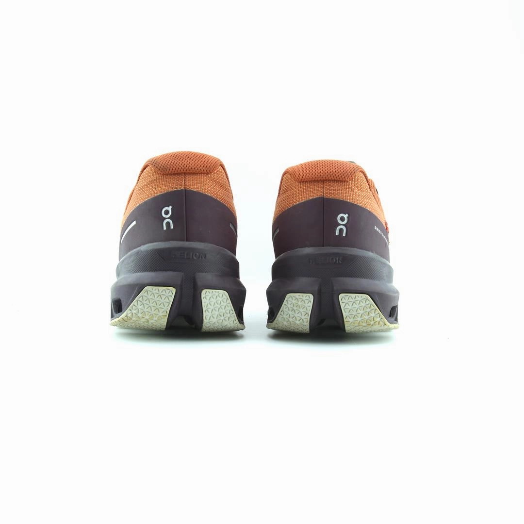 ON CLOUD VENTURE On Cloud lightweight running shoes