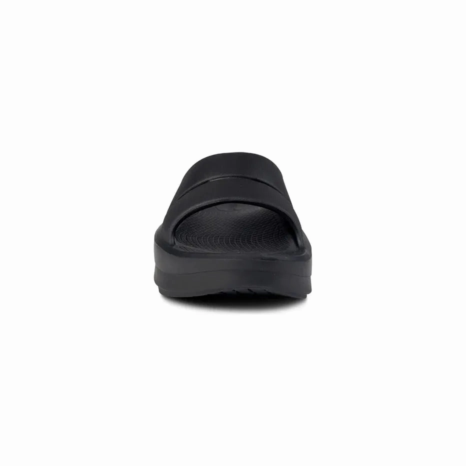 OOFOS OOMEGA OOAHH SANDAL WOMEN'S Oofos recovery sandals