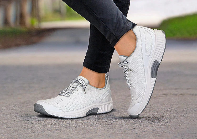Orthofeet Coral Stretch Knit - White Orthofeet comfortable shoe looks