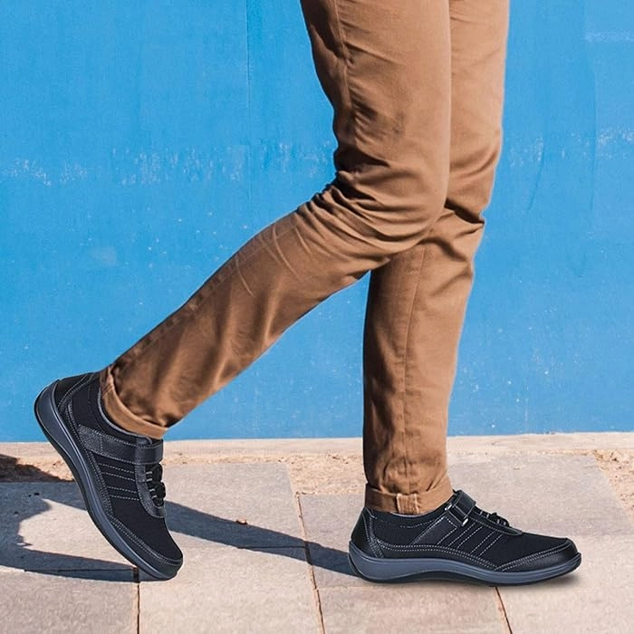 Orthofeet Women - Breeze - Black Orthofeet comfortable shoe looks