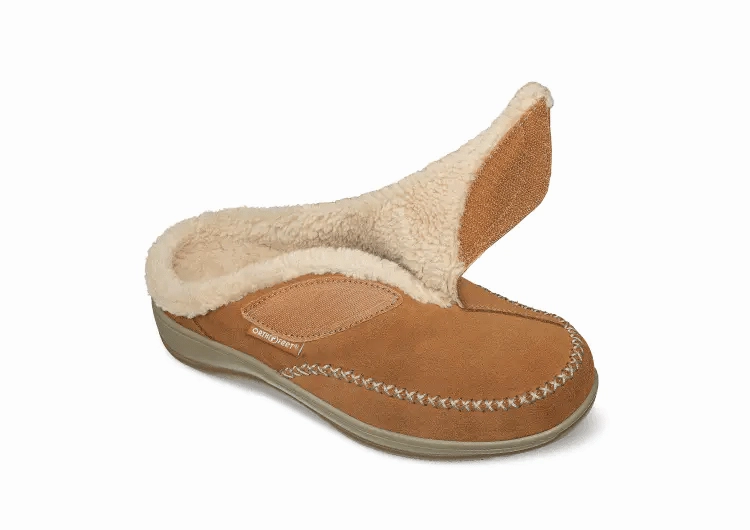 Orthofeet Women - Charlotte - Brown Orthofeet comfortable shoe looks
