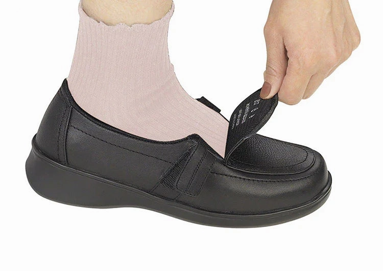Orthofeet Women - Chelsea - Black Orthofeet comfortable shoe looks