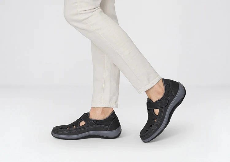 Orthofeet Women - Serene - Black Orthofeet comfortable shoe looks