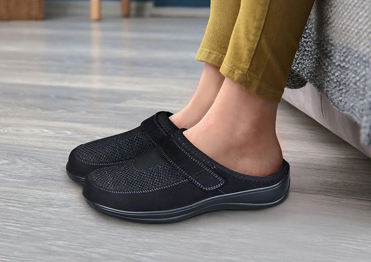 Orthofeet Women Louise Stretch Knit - Black Orthofeet comfortable shoe looks
