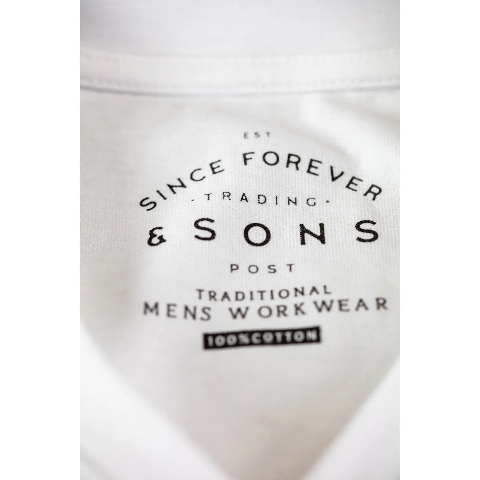 Outdoor Andsons Classic White V-Neck T-Shirt