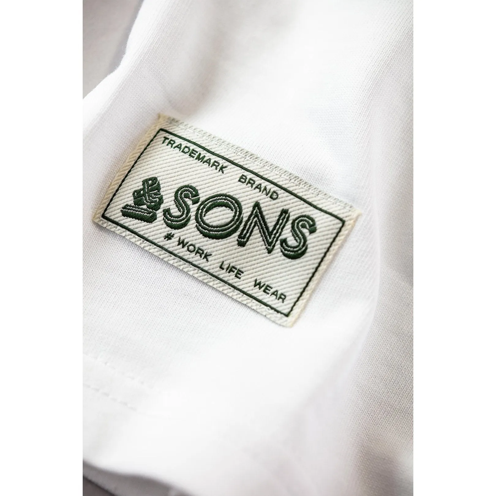 Outdoor Andsons Classic White V-Neck T-Shirt
