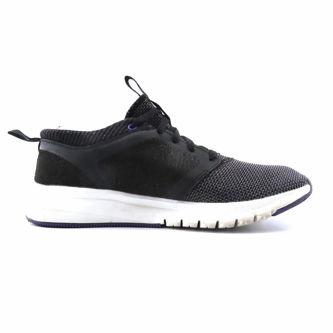 REEBOK  ATHLUX SHATR Reebok athletic footwear visuals