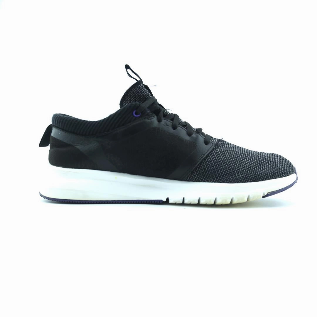 REEBOK ATHLUX SHATTER Reebok athletic footwear visuals